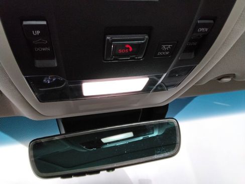 Used 2022 Lexus ES 350 w/ Premium Package FWD image 28