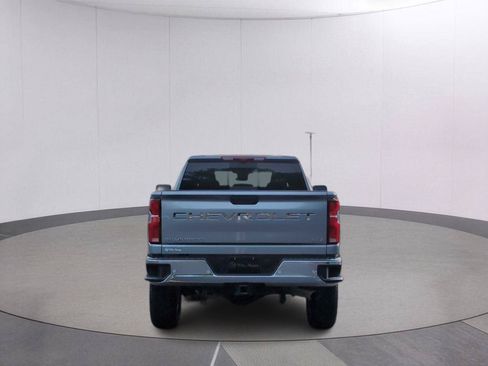 Used 2026 Chevrolet Silverado 2500 LTZ w/ LTZ Convenience Package AWD/4WD image 4