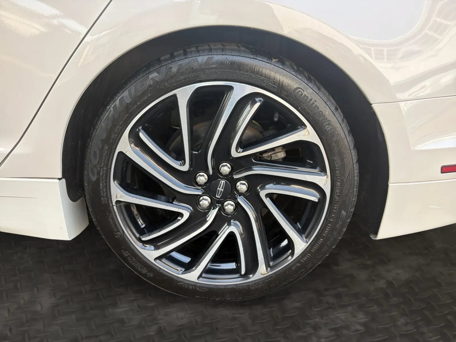 Used 2020 Lincoln MKZ Reserve w/ Elements Package AWD/4WD image 42