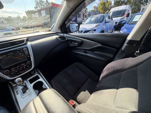 Used 2018 Nissan Murano SV AWD/4WD image 31