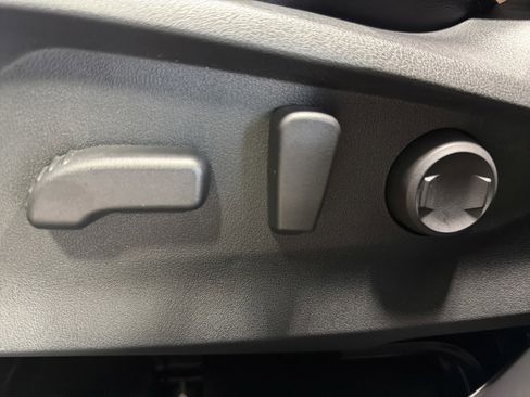 Certified 2024 Subaru Forester Touring w/ Pop Package 2 image 19