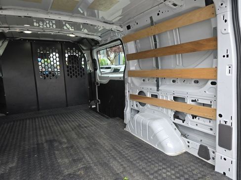Certified 2025 Ford Transit 250 Low Roof w/ Exterior Upgrade Package RWD image 12
