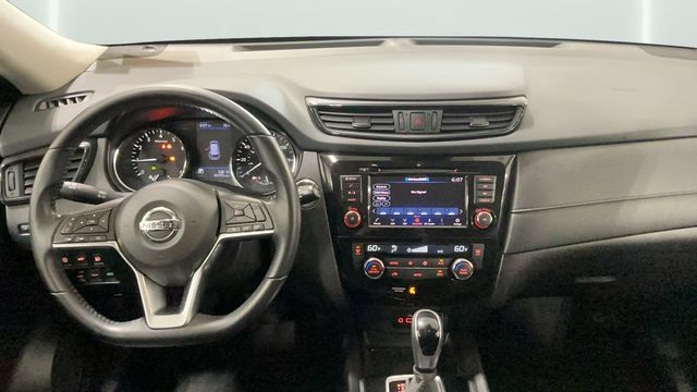 Used 2020 Nissan Rogue SV AWD/4WD image 10