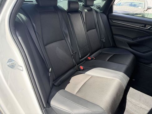 Used 2022 Honda Accord Sport image 19