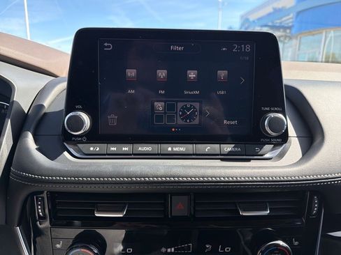 Used 2023 Nissan Rogue SL image 20