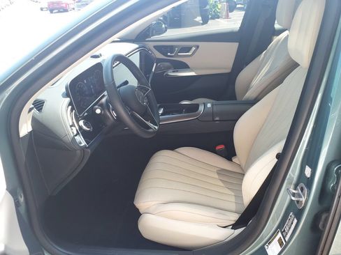 Certified 2025 Mercedes-Benz E 450 4MATIC Sedan image 18