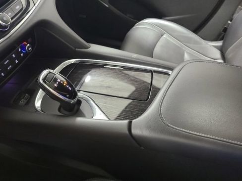 Used 2020 Buick Enclave Avenir w/ Avenir Technology Package AWD/4WD image 33