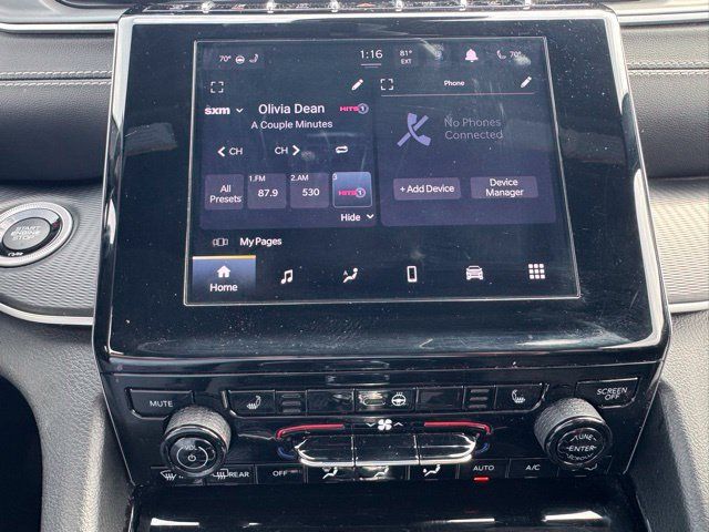 Used 2023 Jeep Grand Cherokee Altitude AWD/4WD image 8