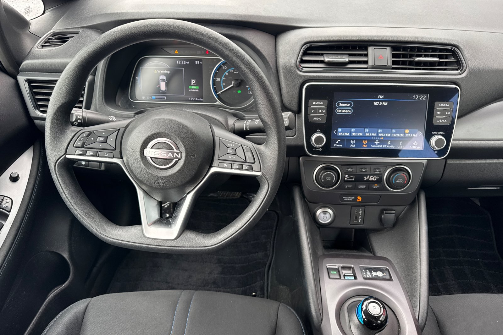 Used 2025 Nissan Leaf S FWD image 17