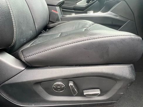 Used 2020 Ford Explorer ST w/ ST Street Pack image 12