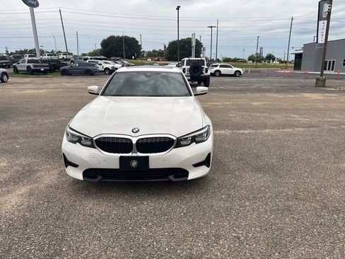 Used 2019 BMW 330i Sedan RWD image 4