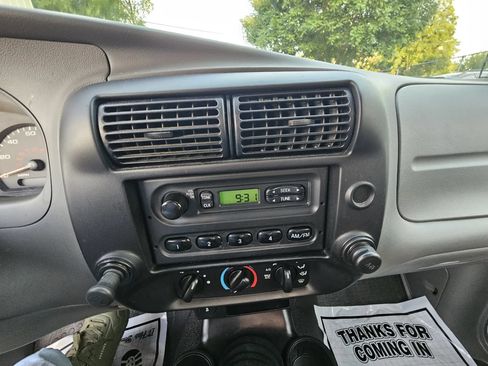 Used 2010 Ford Ranger XL RWD image 6