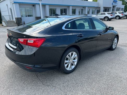 Used 2024 Chevrolet Malibu LT FWD image 3