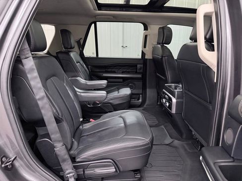 Used 2020 Ford Expedition Platinum RWD image 34