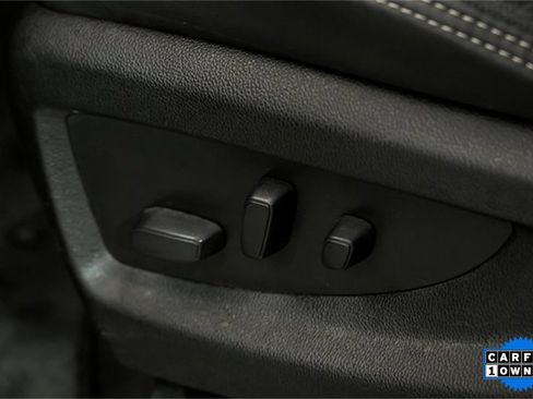 Certified 2020 GMC Yukon Denali w/ Denali Ultimate Package image 18