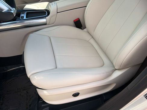 New 2026 Mercedes-Benz GLA 250 image 18