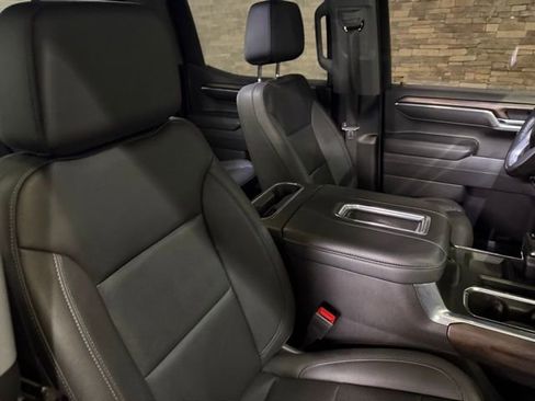 Used 2022 GMC Sierra 1500 SLT w/ SLT Premium Plus Package image 31