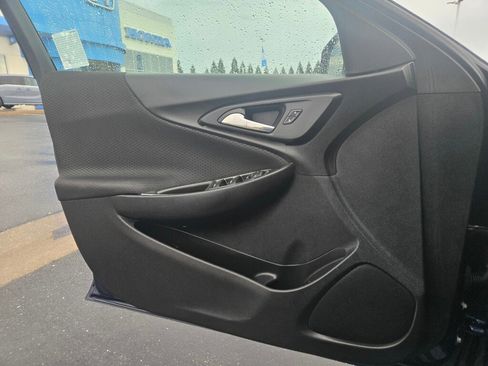 Used 2019 Chevrolet Malibu LT image 22