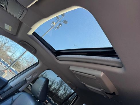 Used 2019 Honda Pilot Touring image 21