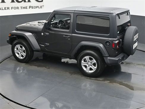 Used 2021 Jeep Wrangler Sport image 36