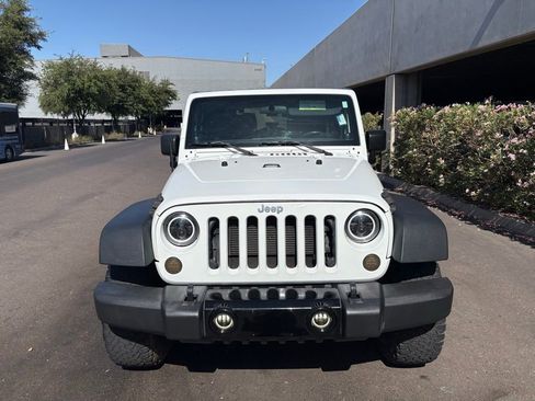 Used 2014 Jeep Wrangler Sport w/ Quick Order Package 24S AWD/4WD image 4