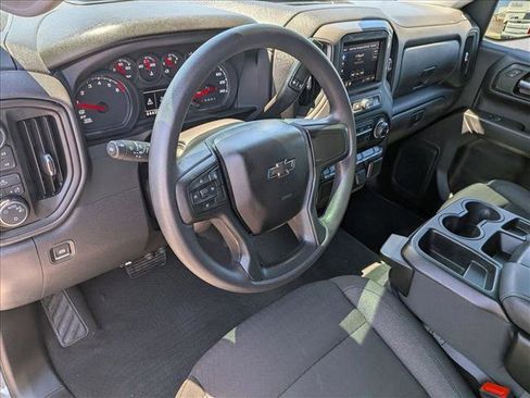 Used 2025 Chevrolet Silverado 1500 Custom Trail Boss AWD/4WD image 12