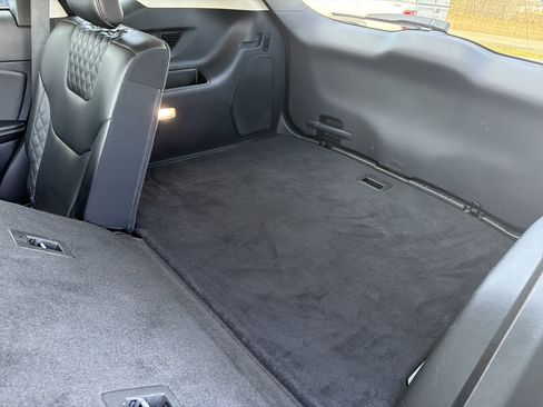 Used 2024 Ford Edge Titanium image 25