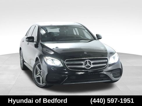 Used 2019 Mercedes-Benz E 450 4MATIC Sedan image 1