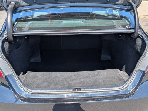 Used 2023 Toyota Camry SE image 9