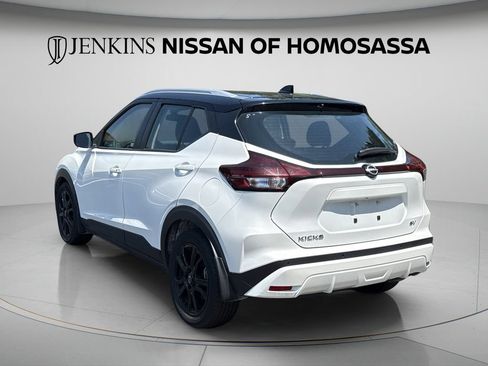 Certified 2024 Nissan Kicks SV FWD image 10