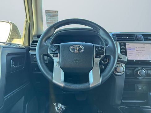Used 2022 Toyota 4Runner SR5 image 11