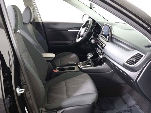 Used 2023 Kia Seltos LX image 28