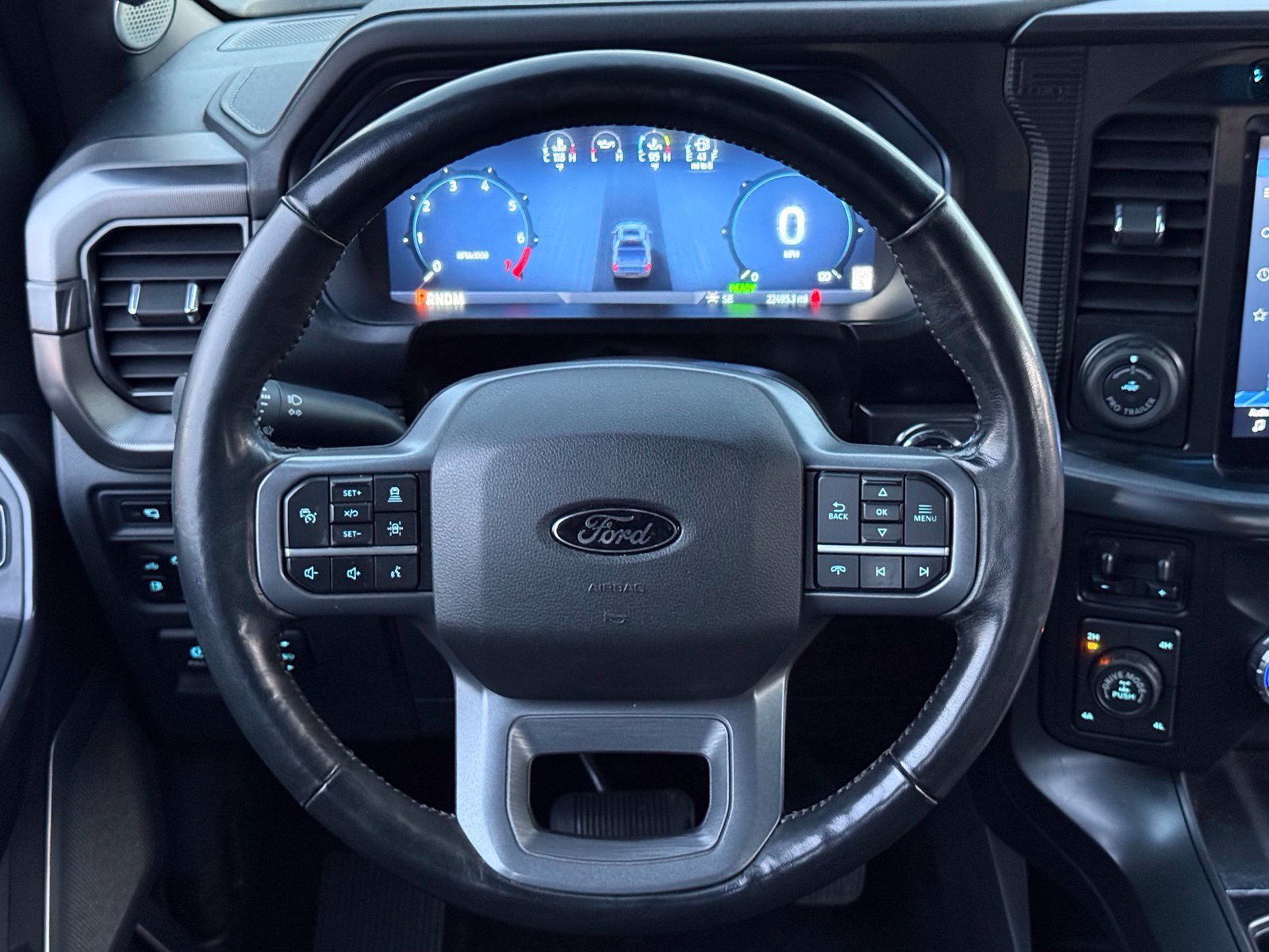 Used 2024 Ford F150 Lariat w/ Equipment Group 502A High AWD/4WD image 32