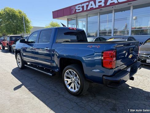 Used 2015 Chevrolet Silverado 1500 High Country w/ High Country Premium Package AWD/4WD image 4