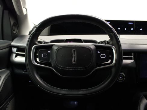 Used 2025 Lincoln Navigator Reserve AWD/4WD image 25