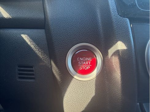 Used 2017 Honda Fit EX-L image 22