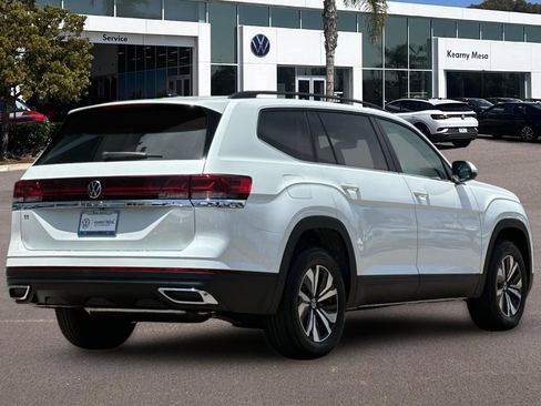 New 2026 Volkswagen Atlas SE FWD image 4