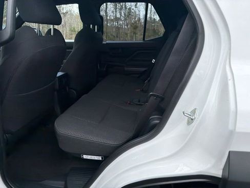 Used 2025 Toyota 4Runner SR5 image 7