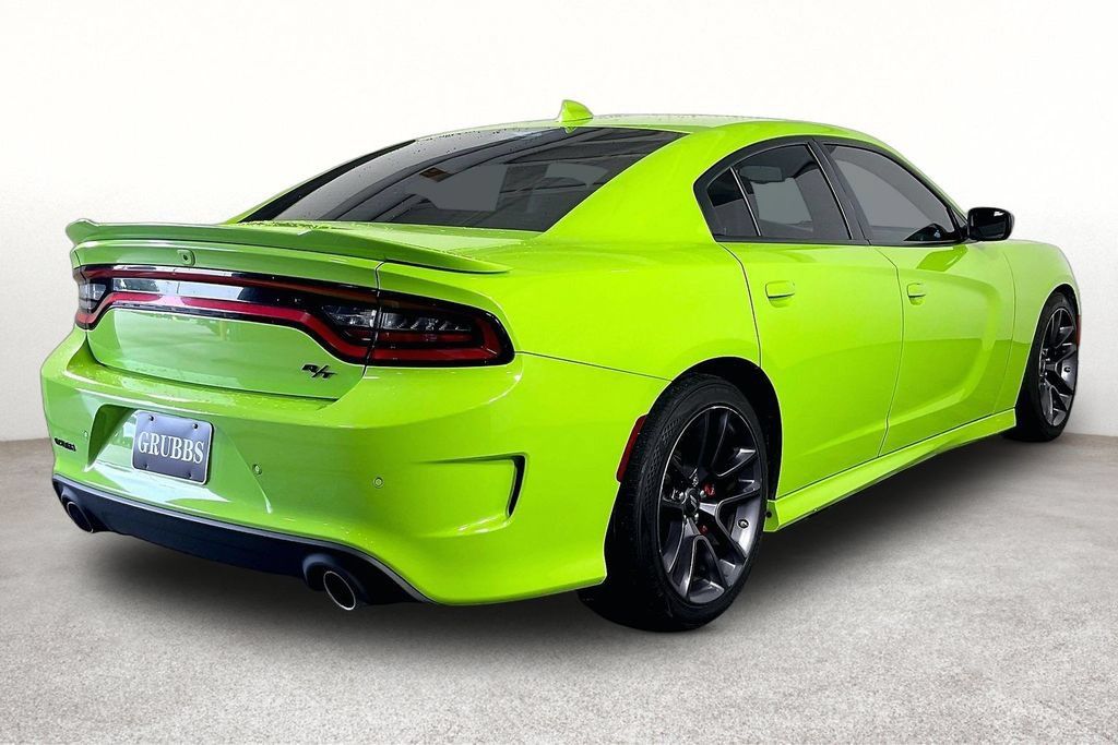 Used 2023 Dodge Charger R/T w/ Plus Group RWD image 2