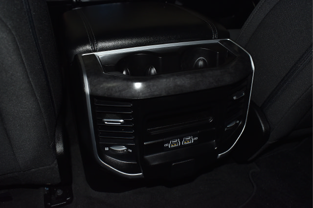 Used 2023 RAM 1500 Big Horn AWD/4WD image 31