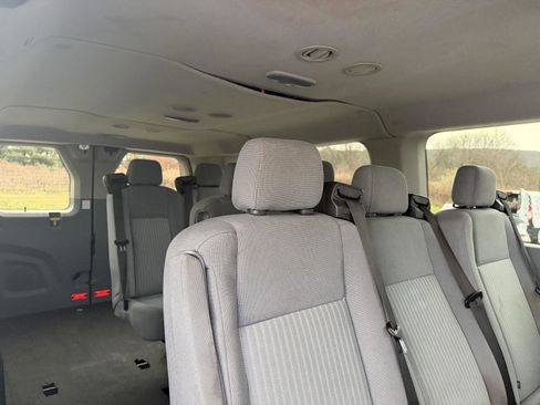 Used 2015 Ford Transit 350 XLT image 24
