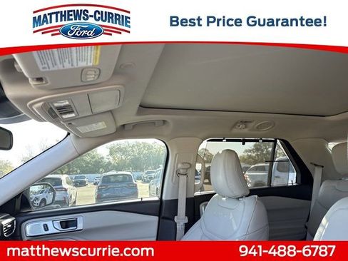 Certified 2023 Ford Explorer Platinum w/ Technology Package image 11