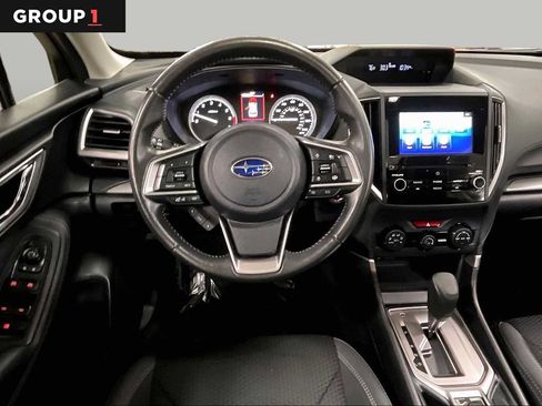 Used 2021 Subaru Forester Premium AWD/4WD image 6