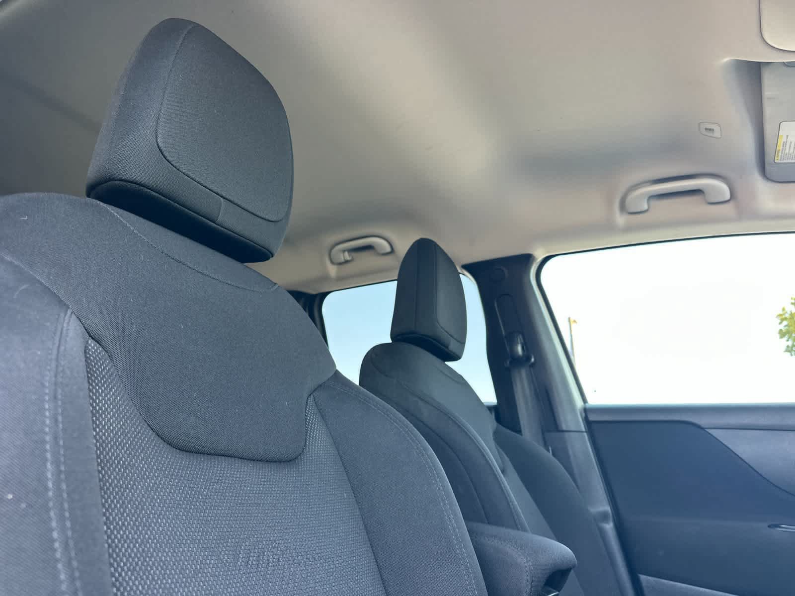 Used 2018 Jeep Renegade Sport w/ Power & Air Group AWD/4WD image 18