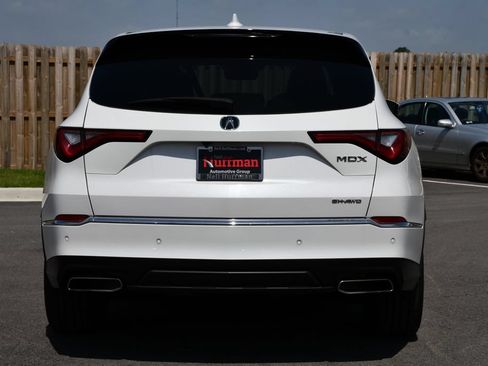 Used 2024 Acura MDX SH-AWD w/ Technology Package image 6