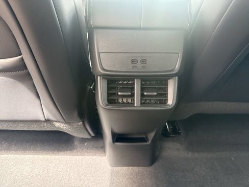 New 2027 GMC Terrain Elevation w/ Elevation Premium Package AWD/4WD image 21