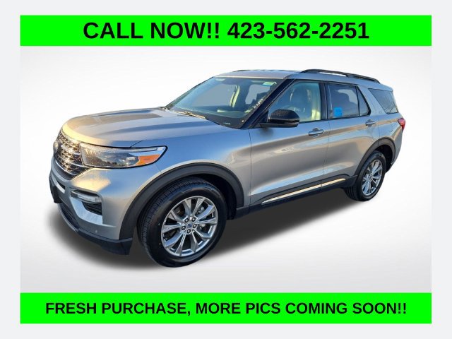 Used 2024 Ford Explorer XLT w/ Equipment Group 202A AWD/4WD image 1