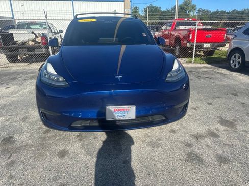 Used 2021 Tesla Model Y Long Range AWD/4WD image 4