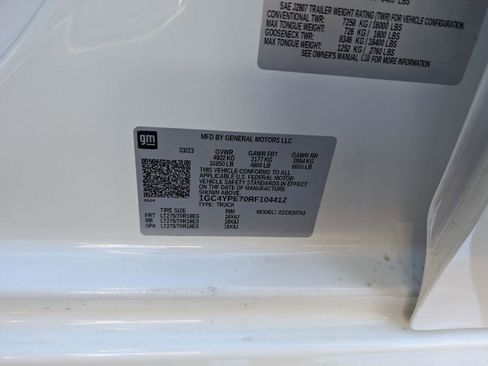 Used 2024 Chevrolet Silverado 2500 LTZ w/ LTZ Convenience Package image 36