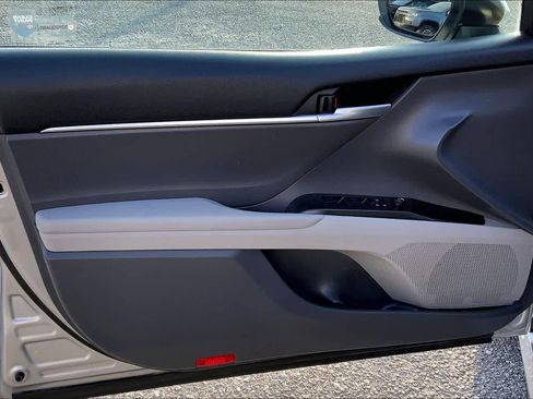 Used 2024 Toyota Camry LE image 21